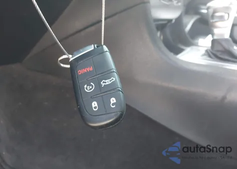 2016 Dodge Charger Sxt z USA, uszkodzony, nr VIN 2C3CDXHG1GH305836